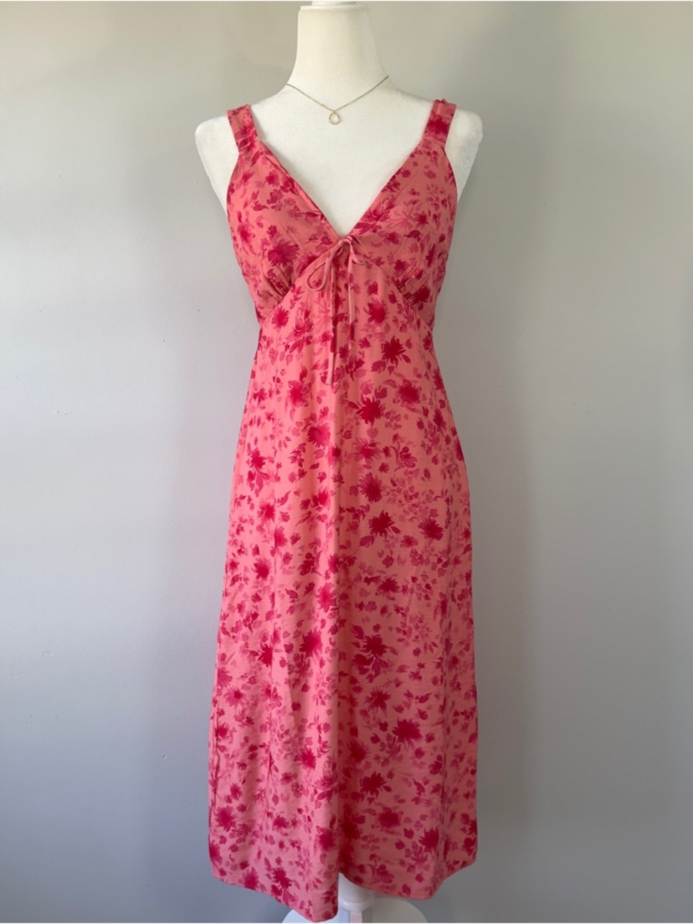 Monteau Los Angeles Floral Midi Dress Large Pink Smocked Back Tie Front